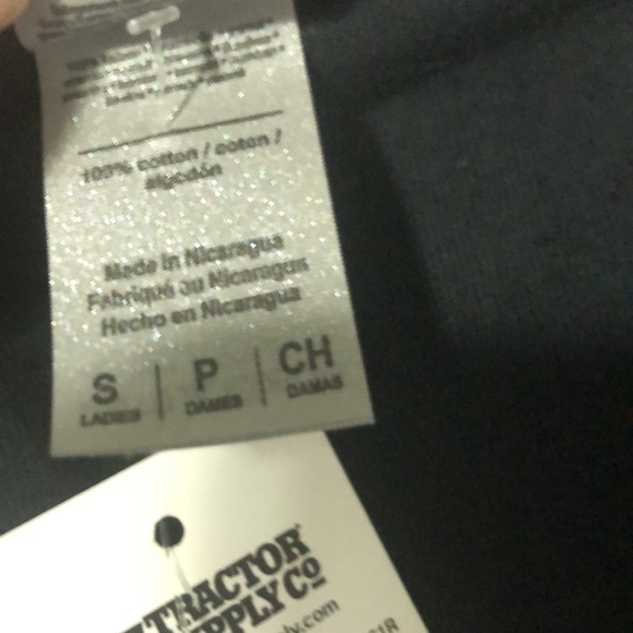 Keepin It Rural Chicken Farmer S Short Sleeve T Shirt - Picture 7 of 7